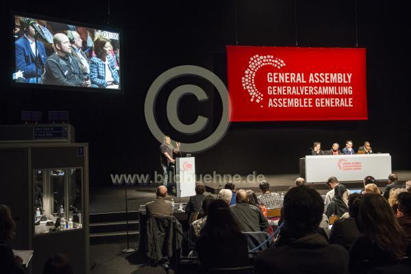 SchaubuehneLGeneralAssembly-0802