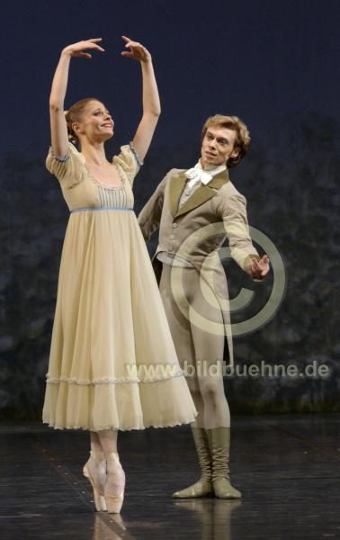 KomischeOperOnegin08.jpg