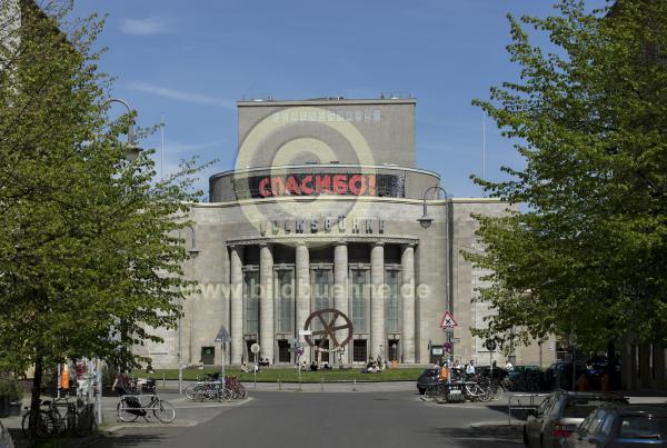 volksBuehne21Bauchbinde047A