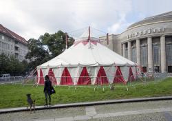 volksBuehne21Aussen031A