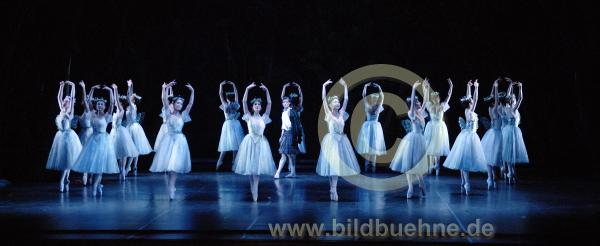 DeuOperSylphide06.jpg